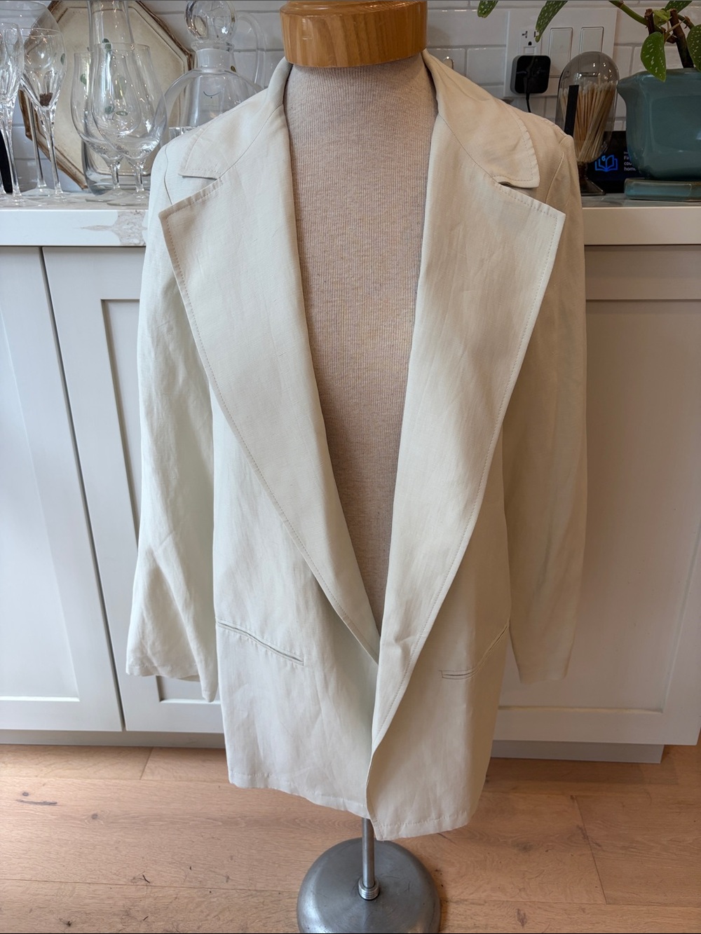 Wilfred Women’s Cream Open-Front Oversize Blazer Jacket